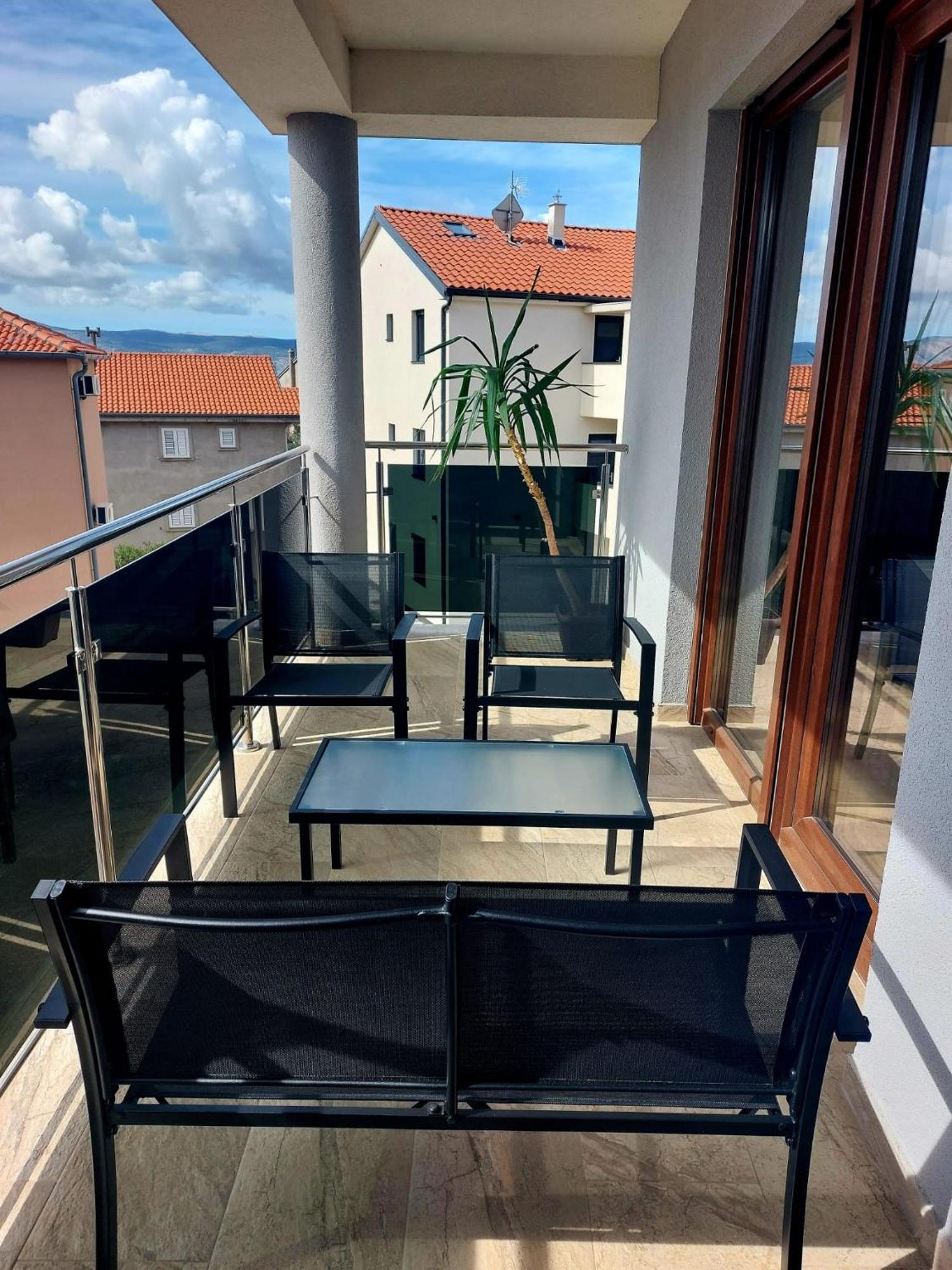 Apartmani Ivana Novi Novi Vinodolski Luaran gambar